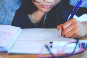 Are Left-Handed People More Creative? Myths And Facts About Left-Handers