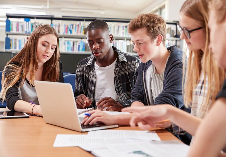 Introvert or Extrovert? Top Study Tips for Your Personality Type